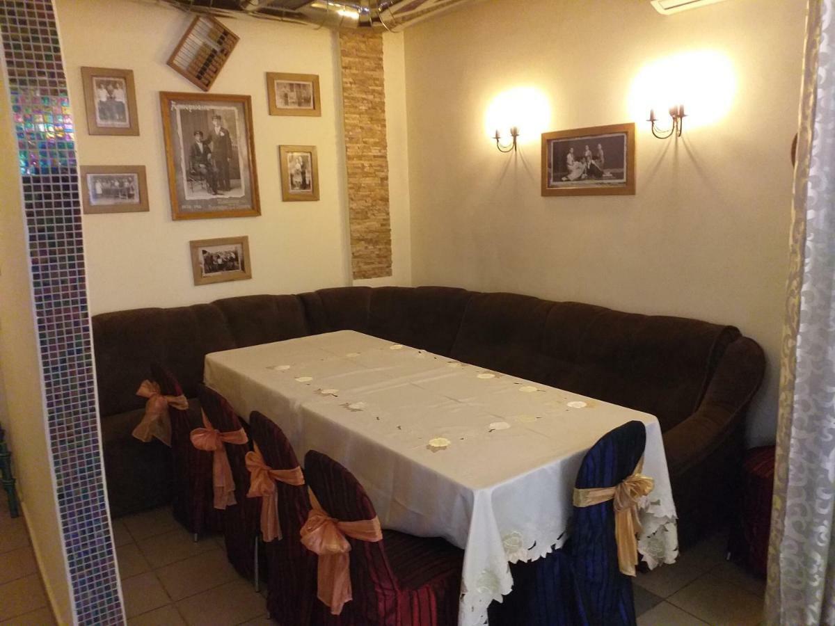Fiesta Hotel Bilhorod-Dnistrovskyy Exterior photo