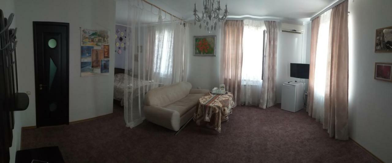 Fiesta Hotel Bilhorod-Dnistrovskyy Exterior photo